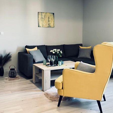 City Apartments Липтовски-Микулаш Экстерьер фото